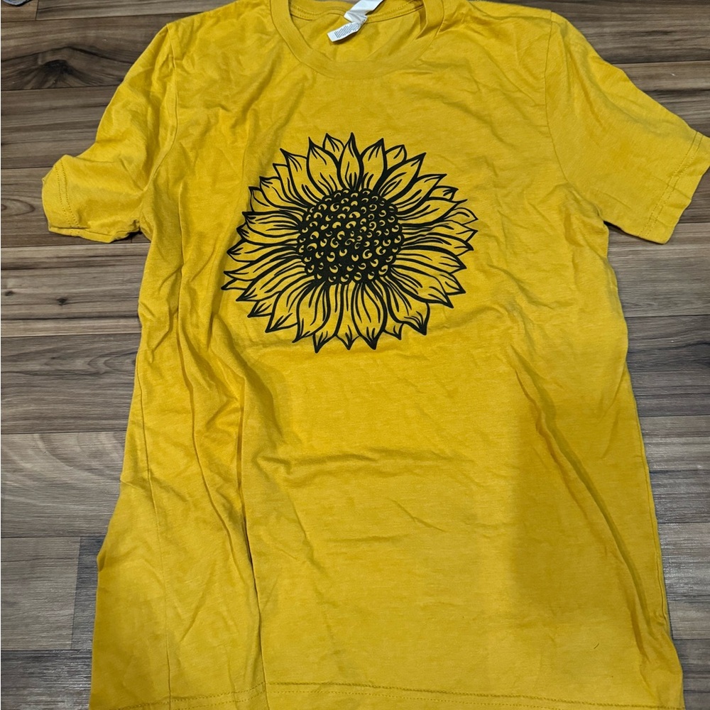Mustard color top